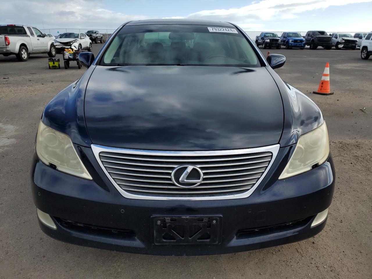 2007 Lexus LS - Image 5