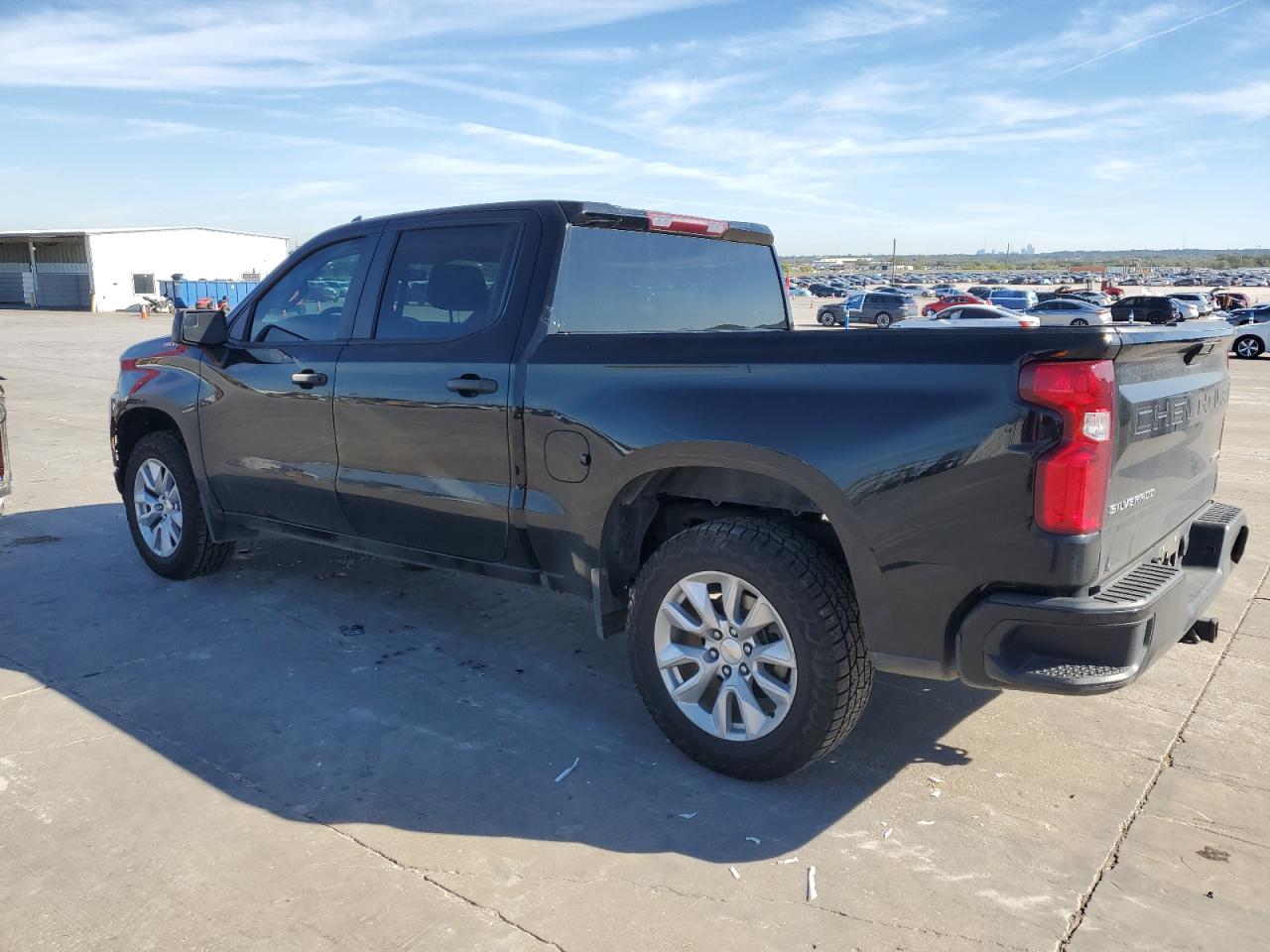 2022 Chevrolet Silverado - Image 2