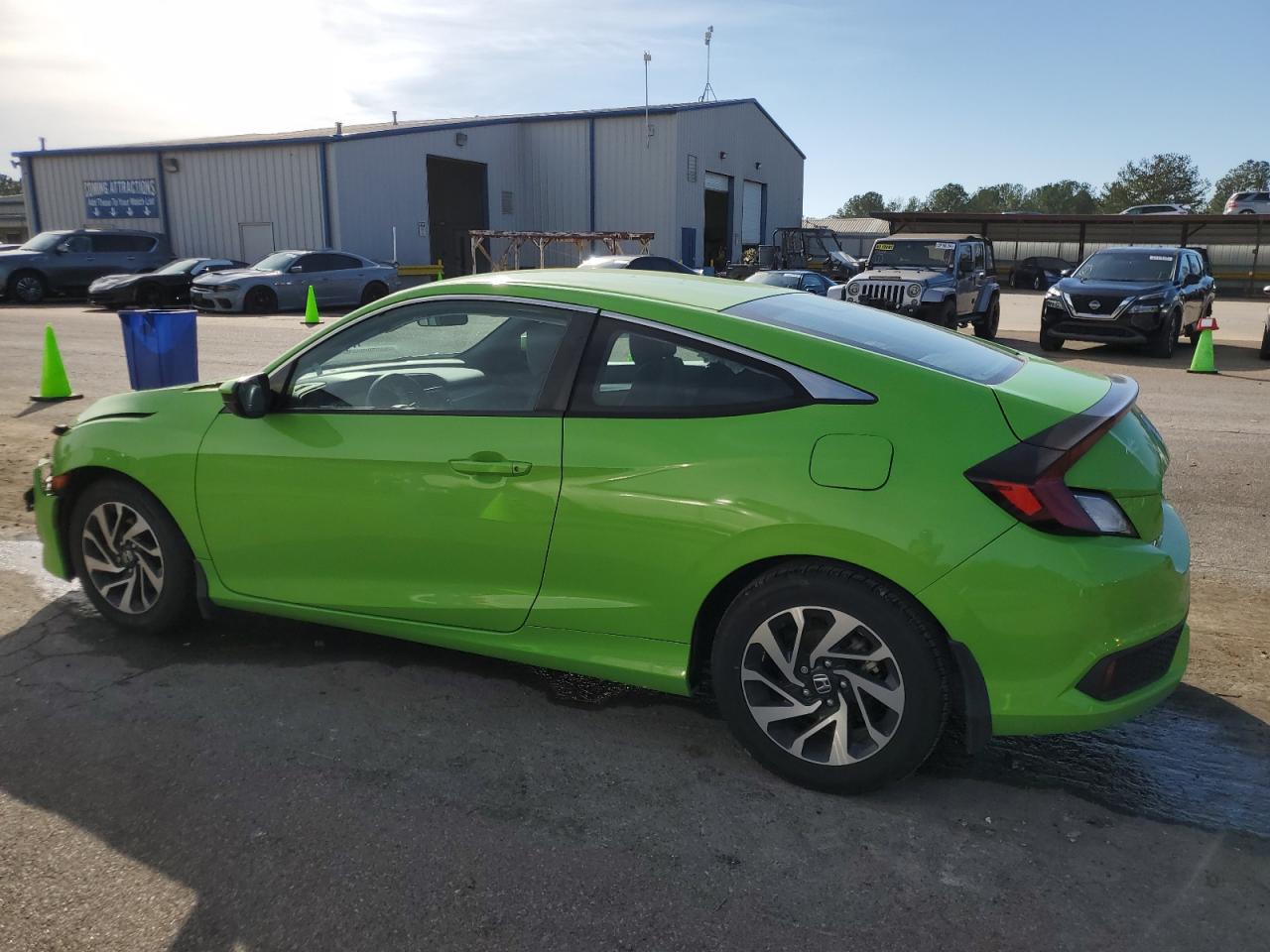 VIN 2HGFC4B57GH304810 2016 HONDA CIVIC no.2