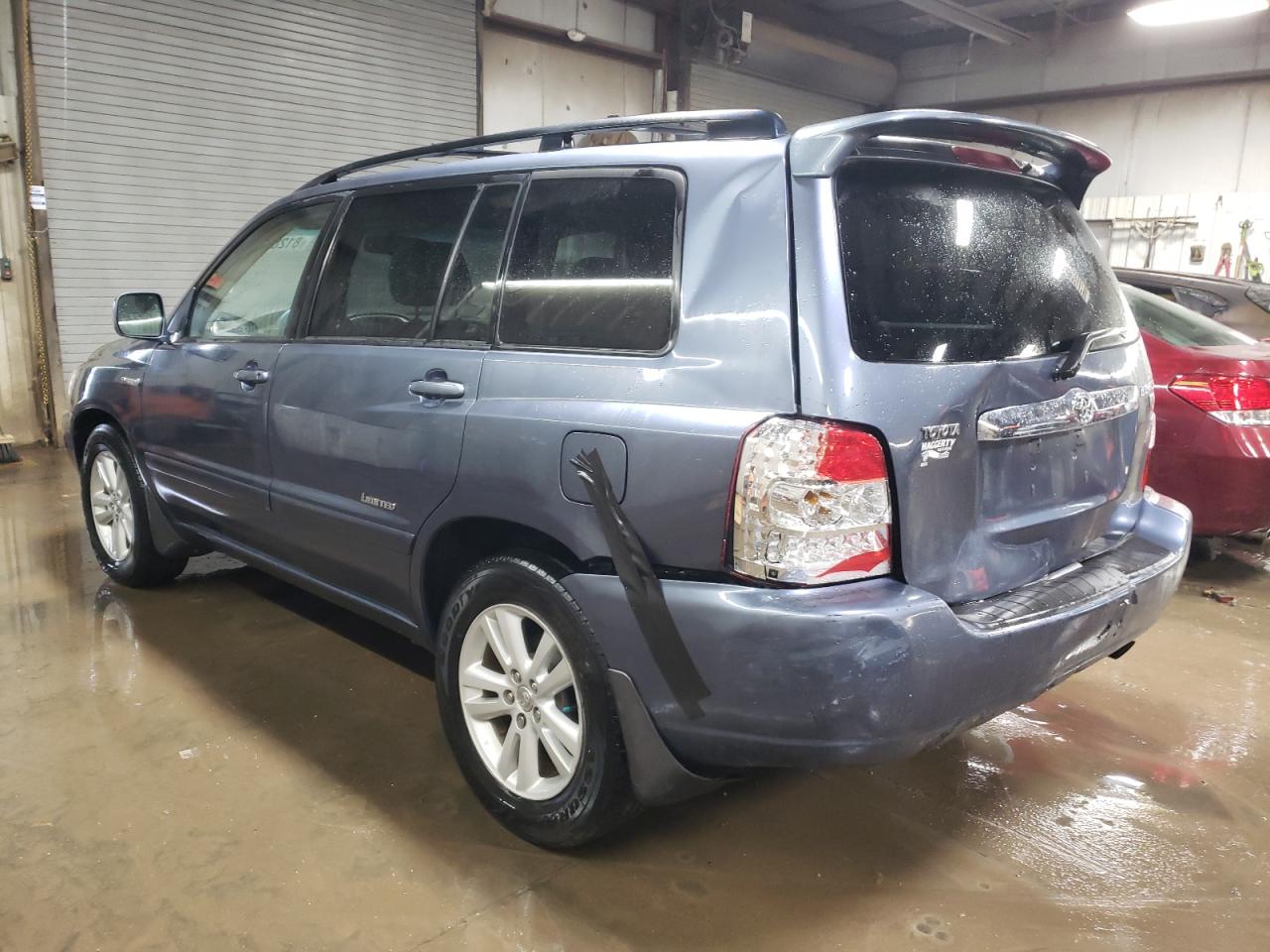 2007 Toyota Highlander - Image 2