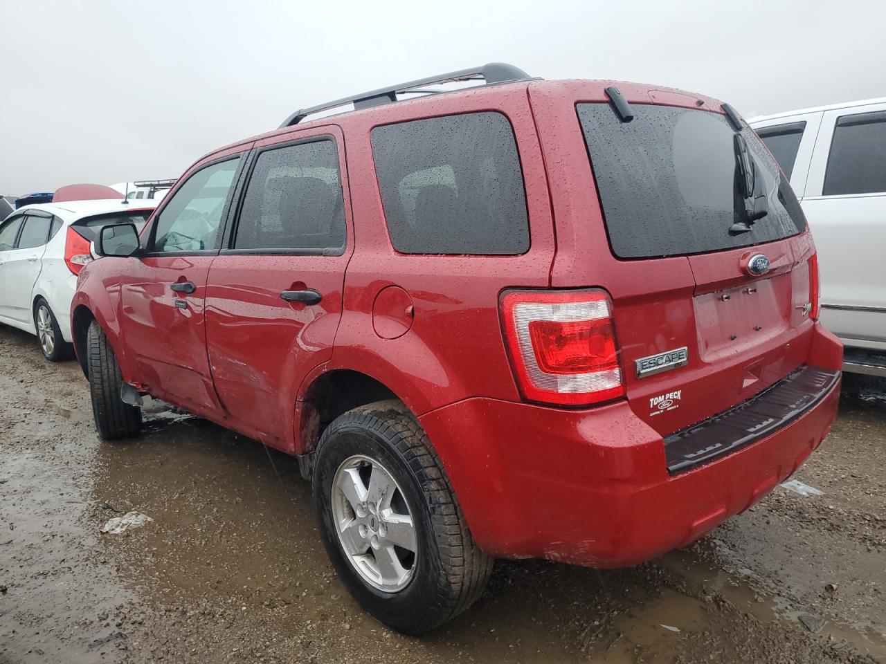 2011 Ford Escape - Image 2