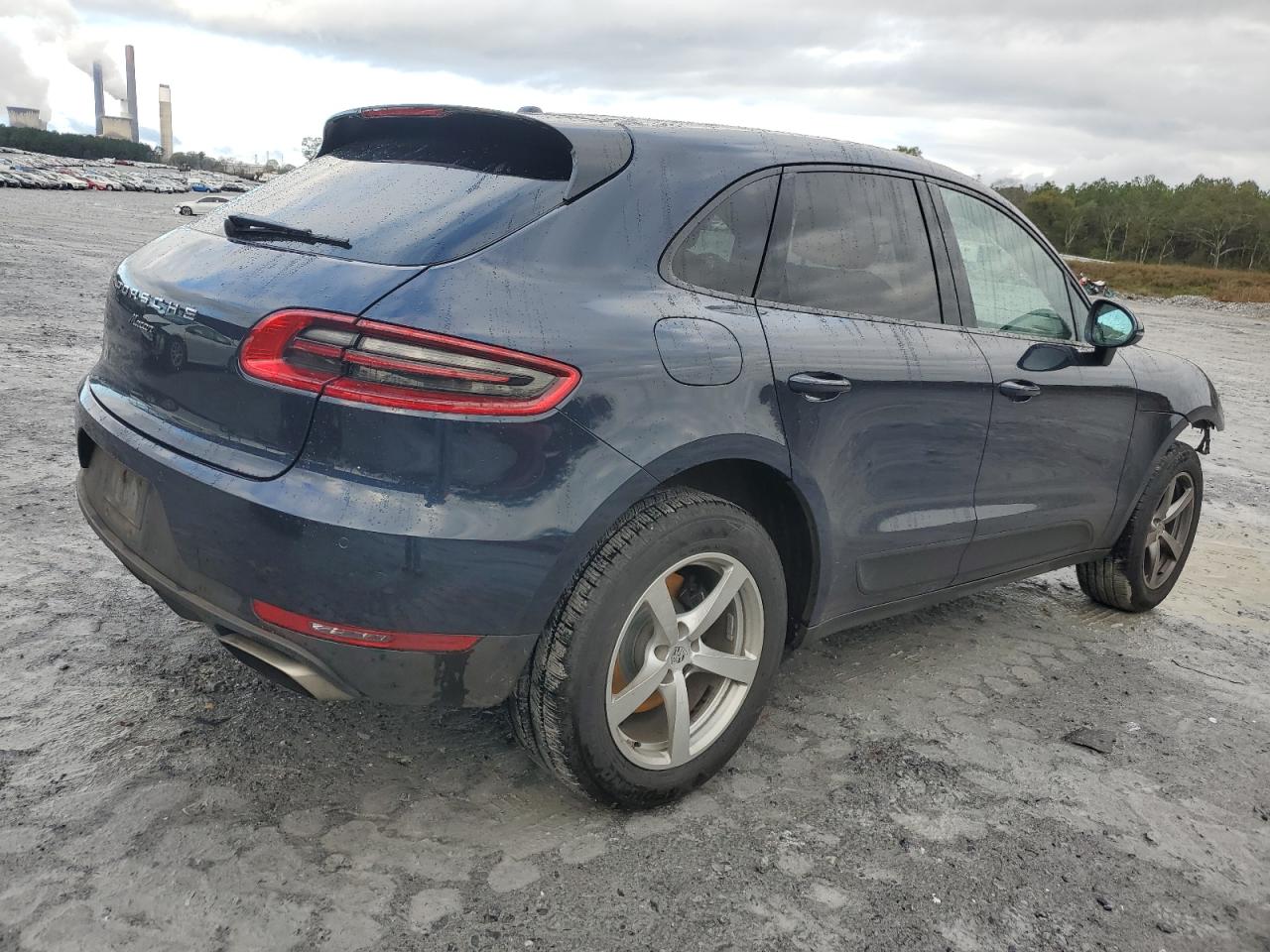 VIN WP1AA2A58HLB07751 2017 PORSCHE MACAN no.3