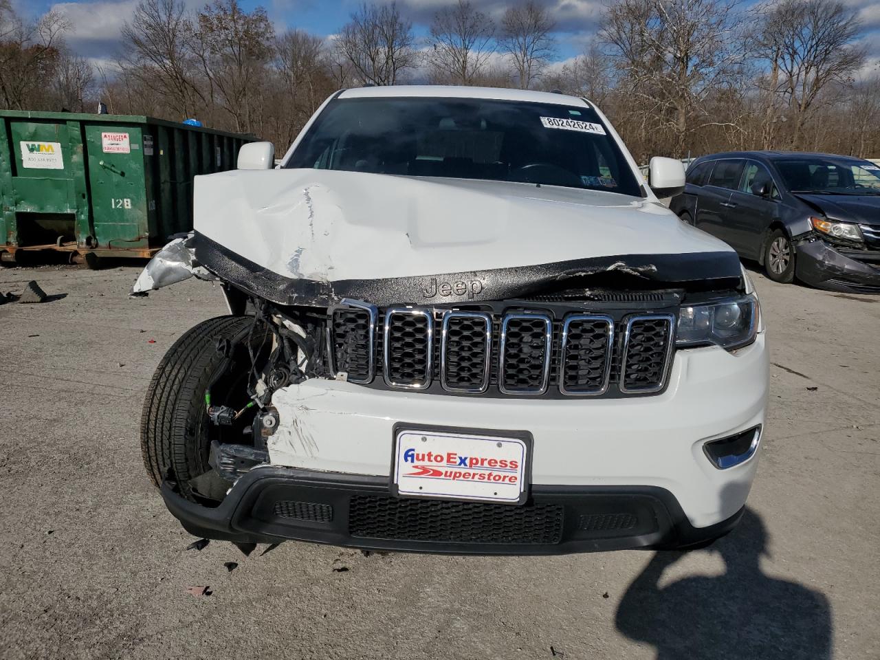 2018 Jeep Grand Cherokee - Image 5