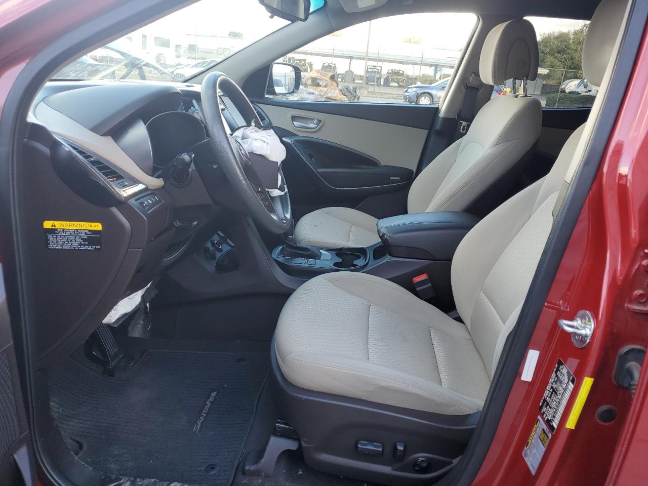 2017 Hyundai Santa Fe - Image 7