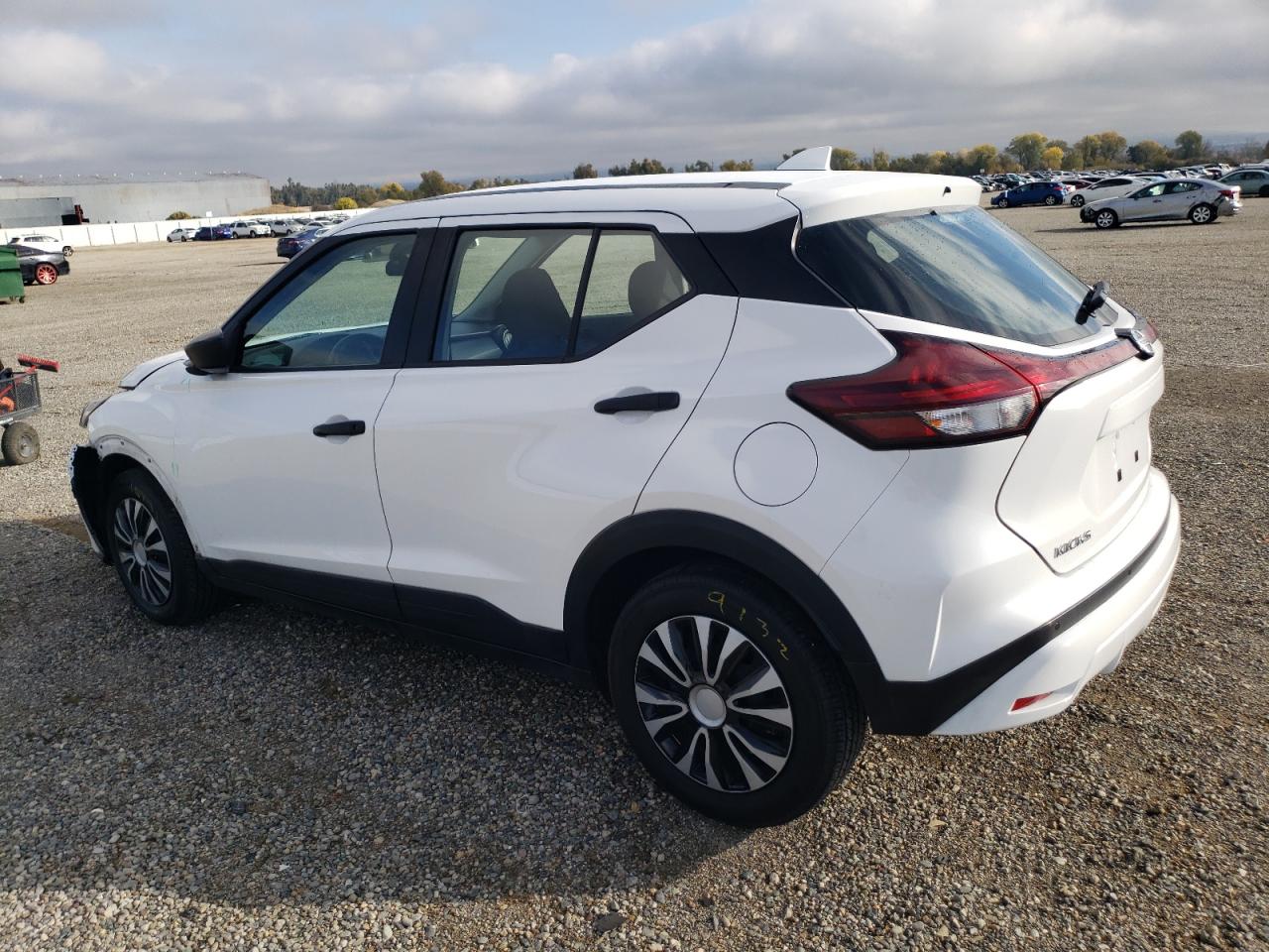 2021 Nissan Kicks - Image 2