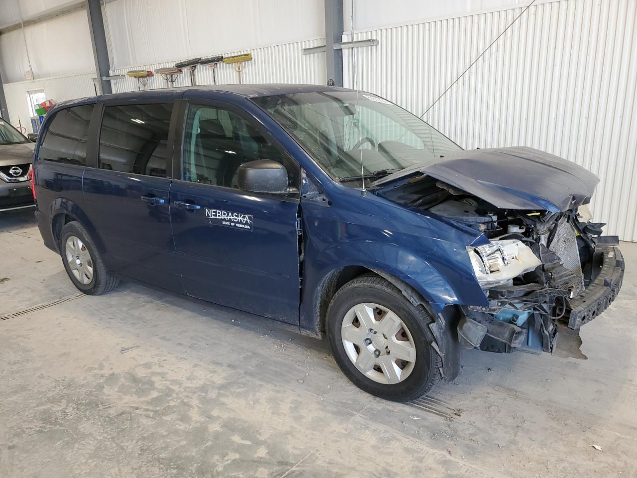 2011 Dodge Caravan - Image 4