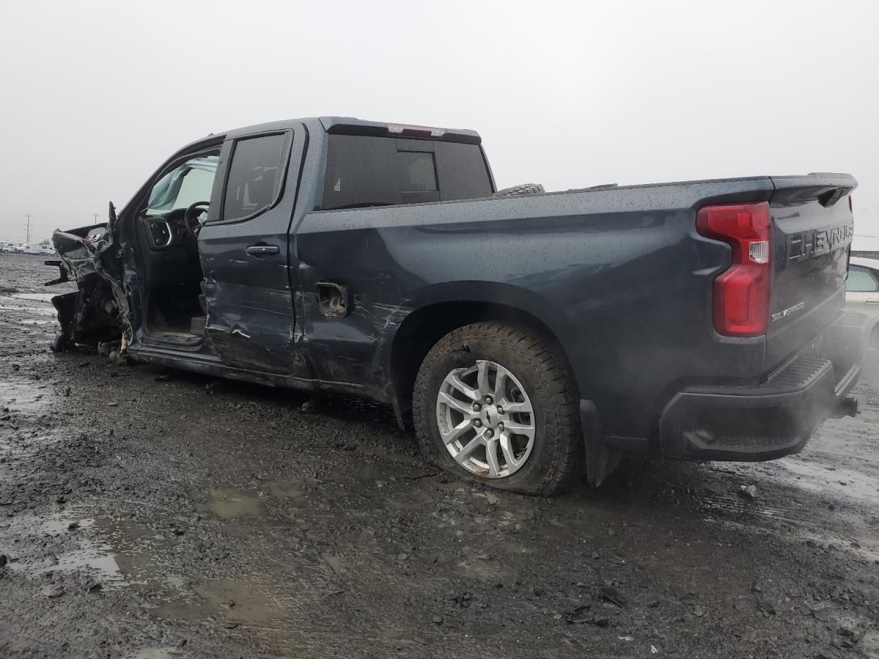 2019 Chevrolet Silverado - Image 2