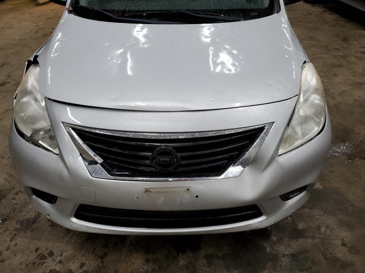 2014 Nissan Versa - Image 11