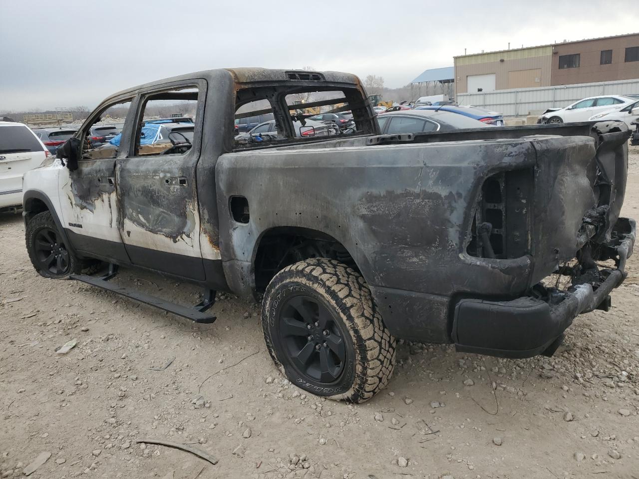 2022 RAM 1500 - Image 2