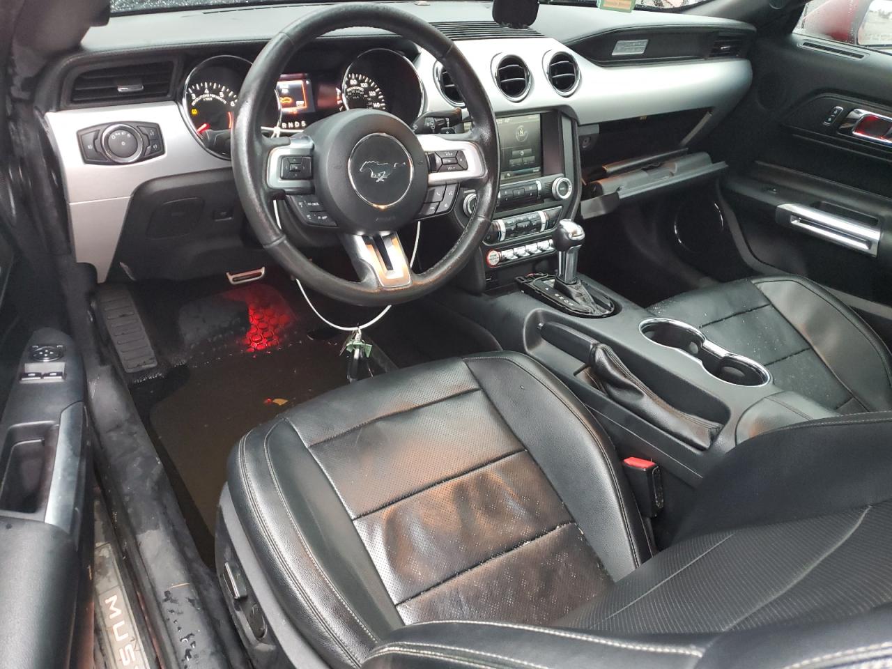 2015 Ford Mustang - Image 8
