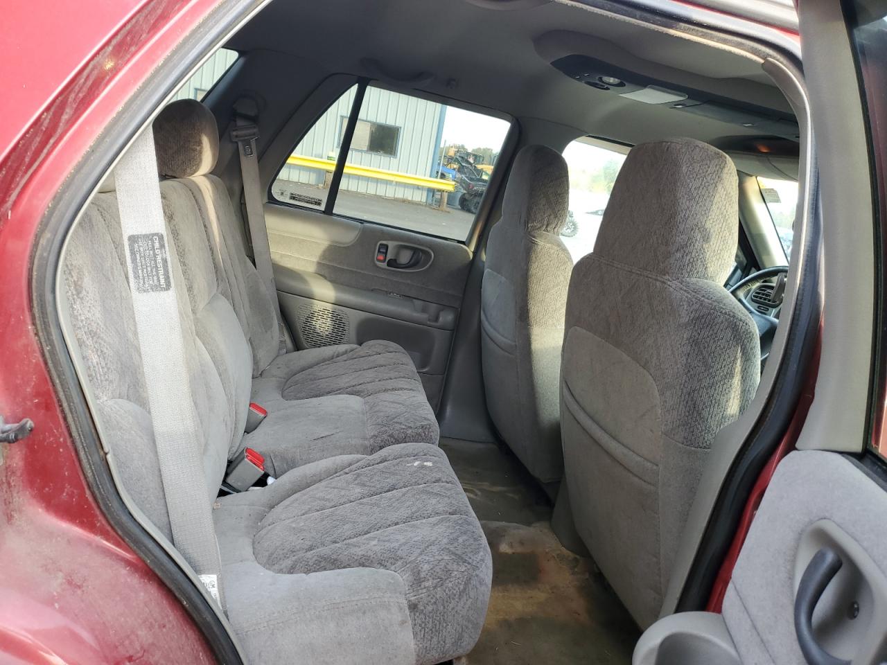 1999 GMC Jimmy - Image 10