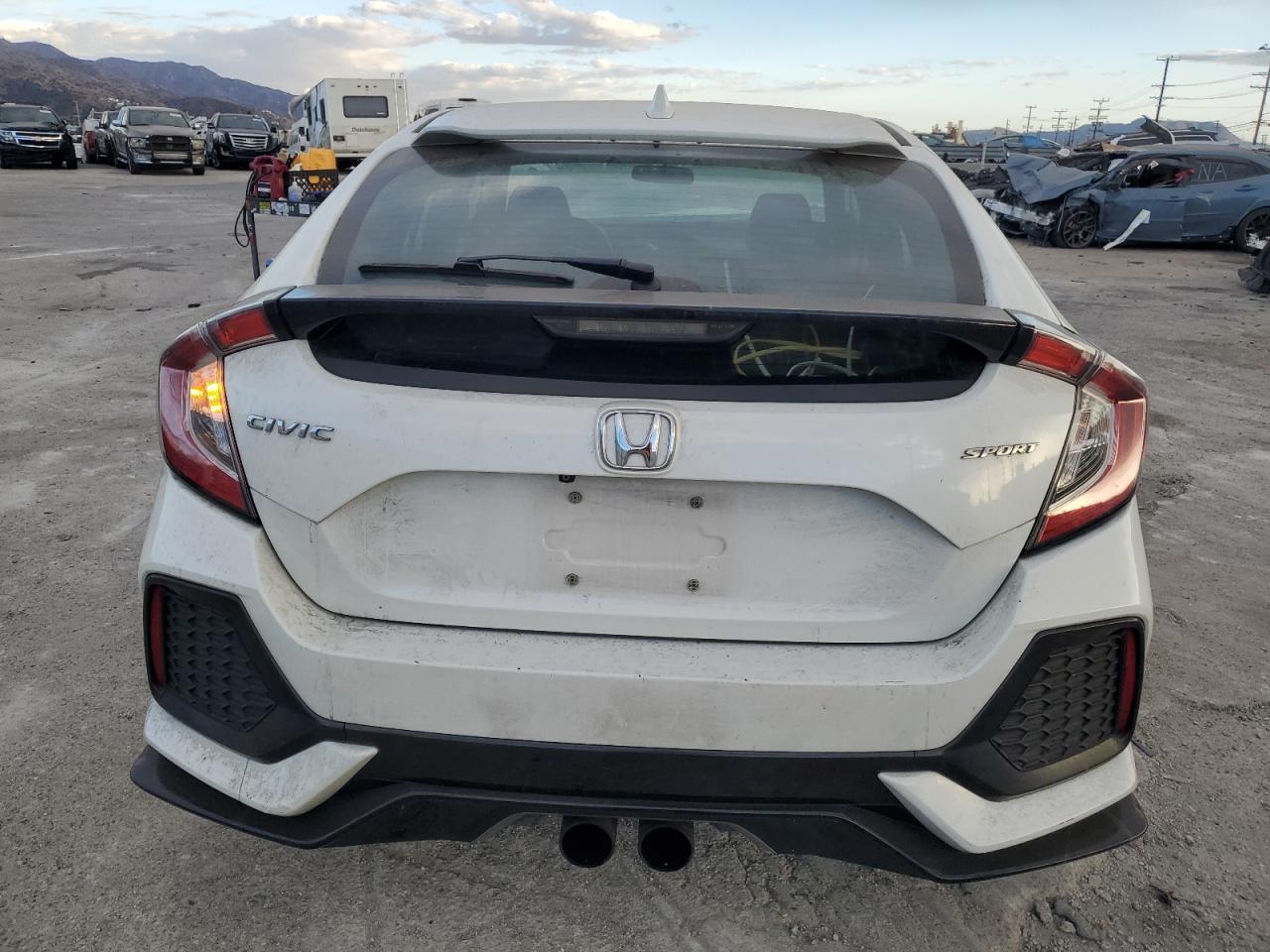 2018 Honda Civic Sport VIN: SHHFK7G46JU204535 Lot: 81169584