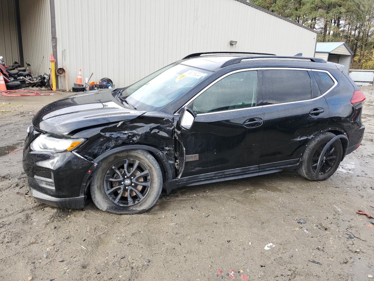 2017 Nissan Rogue - Image 1