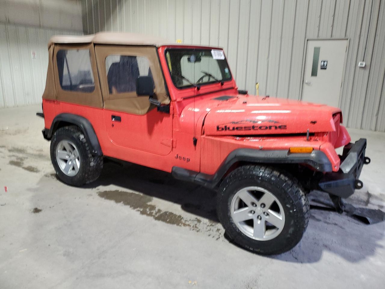1995 Jeep Wrangler - Image 4