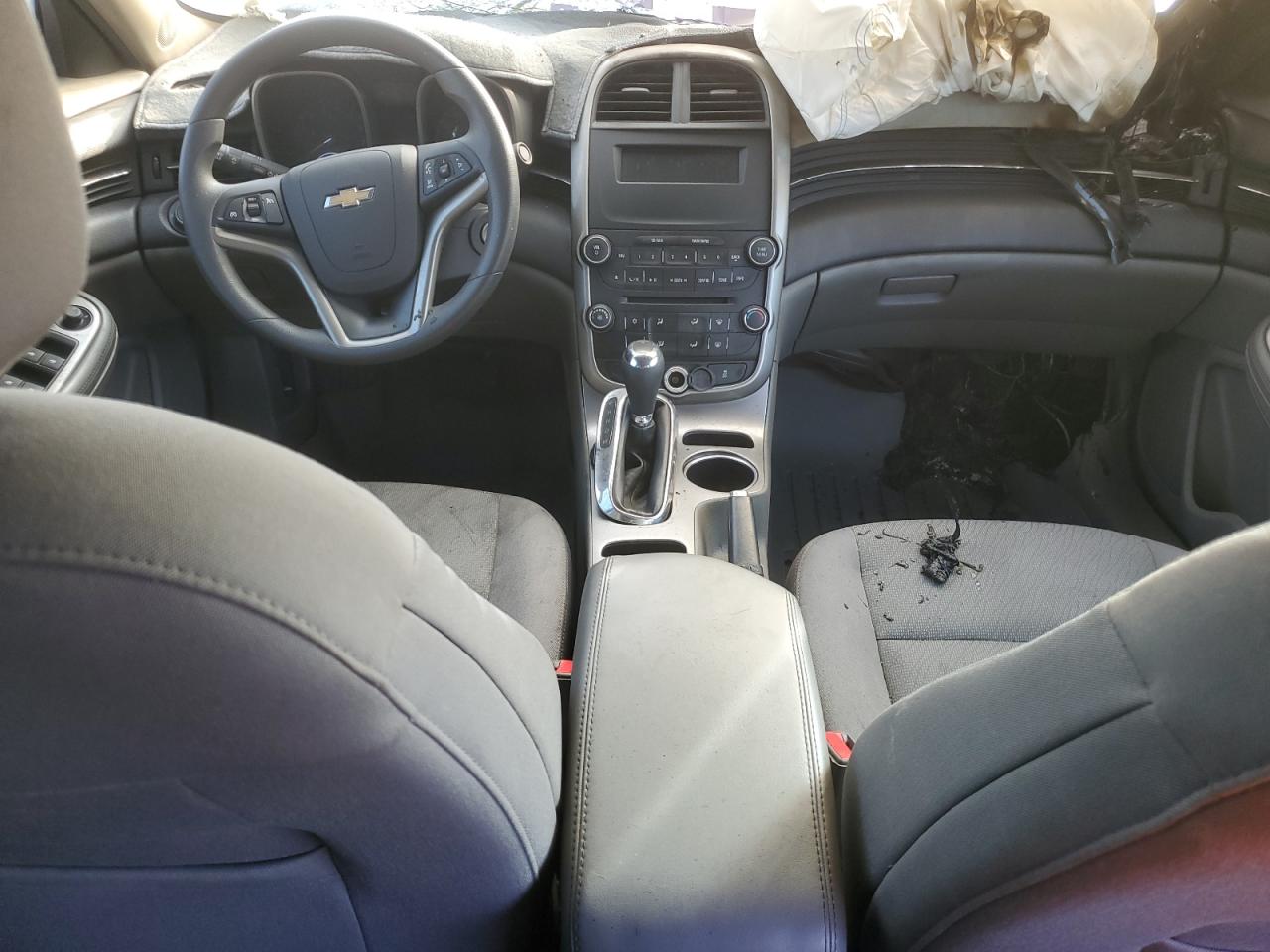 2015 Chevrolet Malibu - Image 8