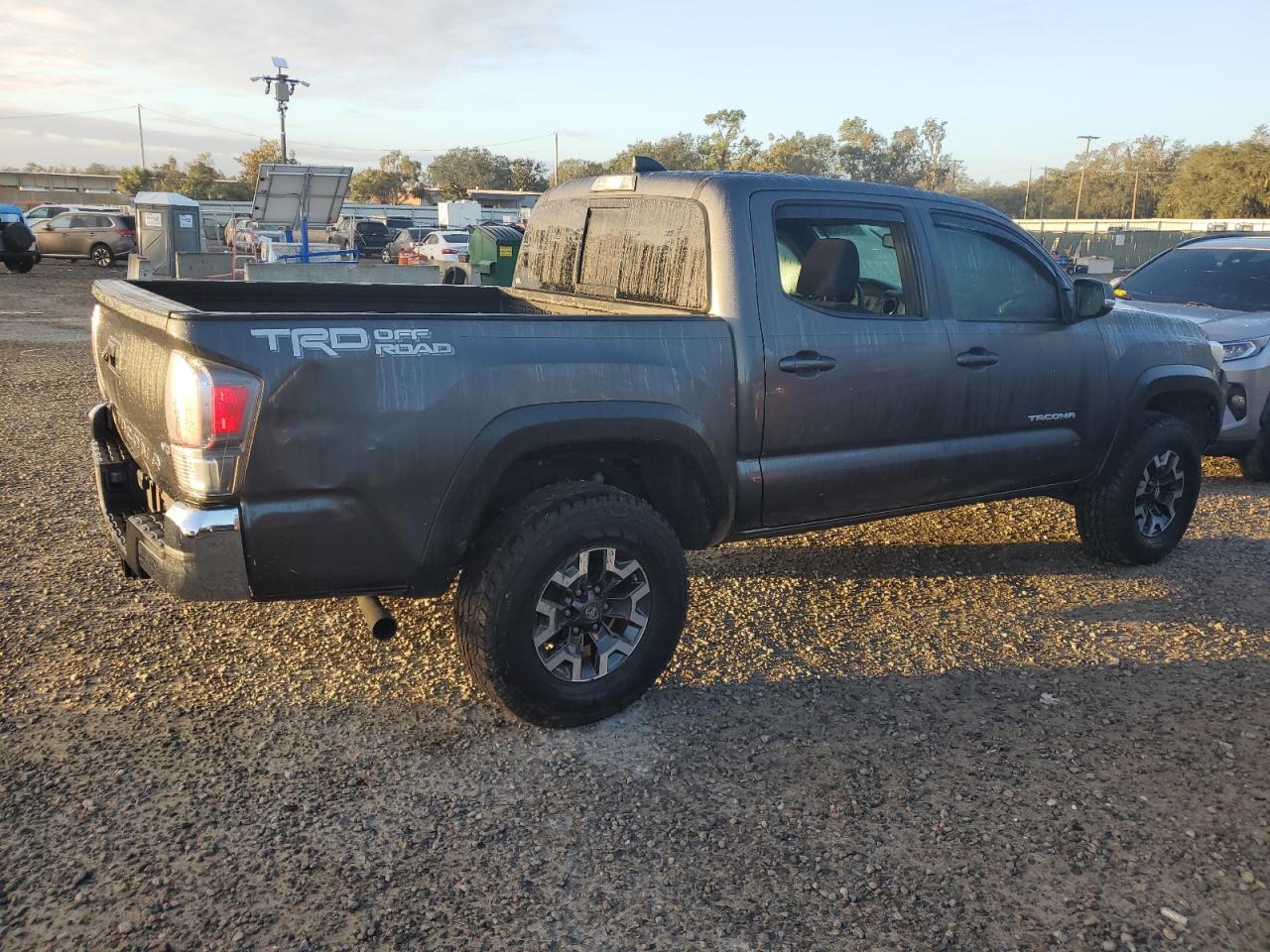 2020 Toyota Tacoma - Image 3