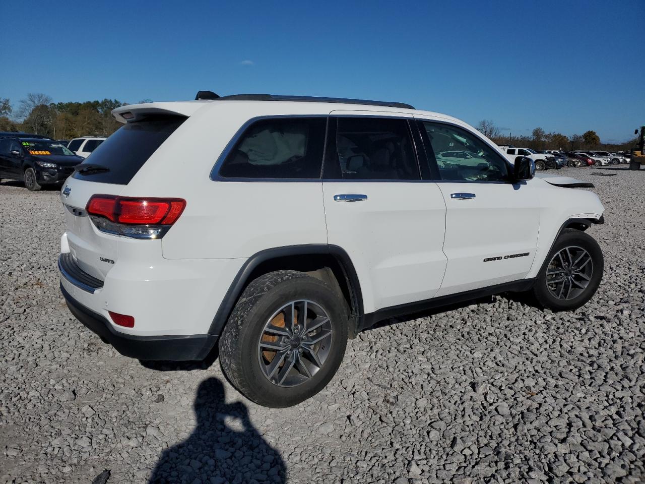2020 Jeep Grand Cherokee - Image 3