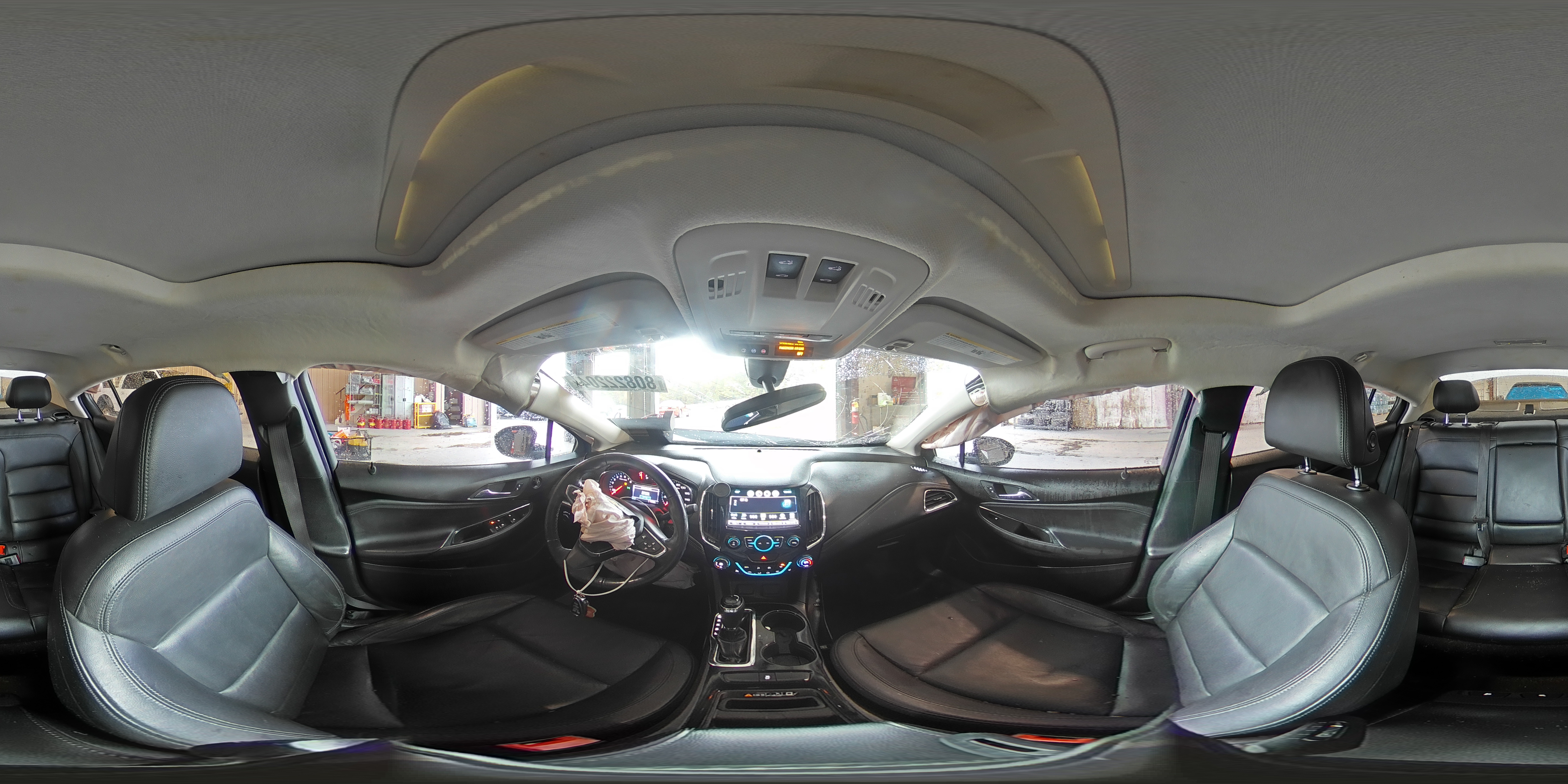 2018 Chevrolet Cruze - Image 12