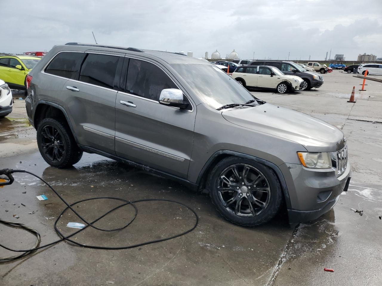 2013 Jeep Grand Cherokee - Image 4