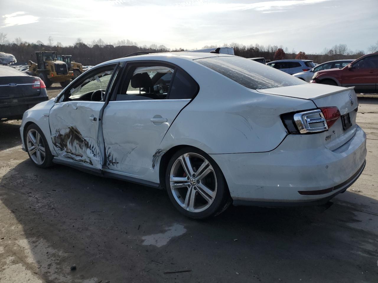 2017 Volkswagen Jetta - Image 2