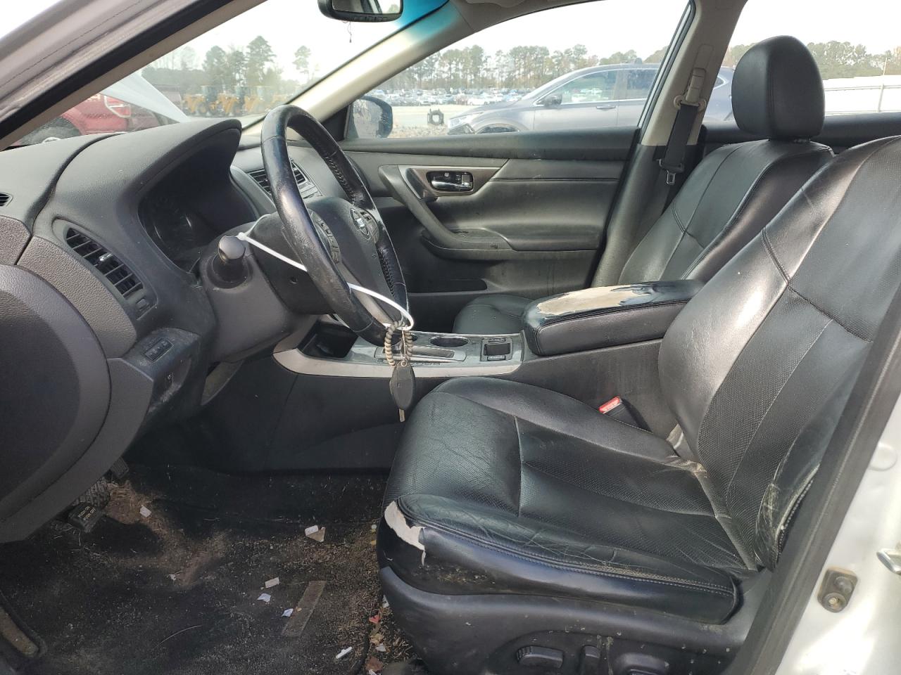 2014 Nissan Altima - Image 7