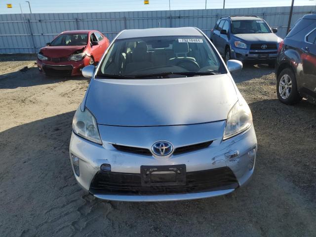  TOYOTA PRIUS 2013 Серебристый