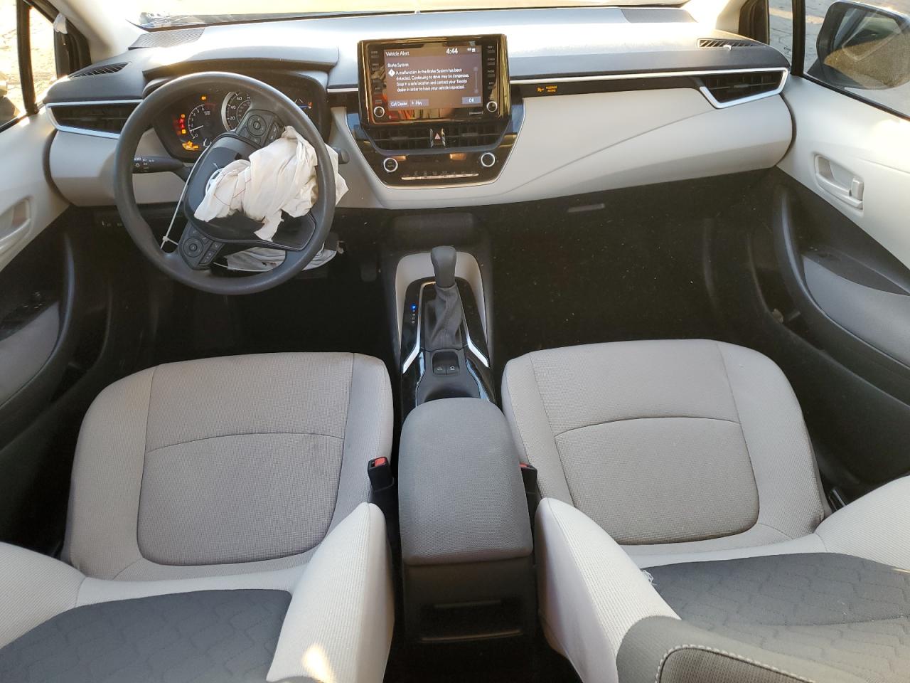 2022 Toyota Corolla - Image 8