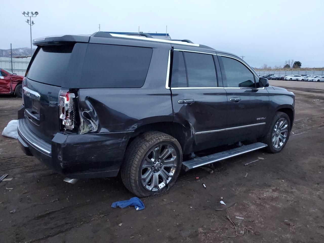 VIN 1GKS2CKJ2FR537729 2015 GMC YUKON no.3