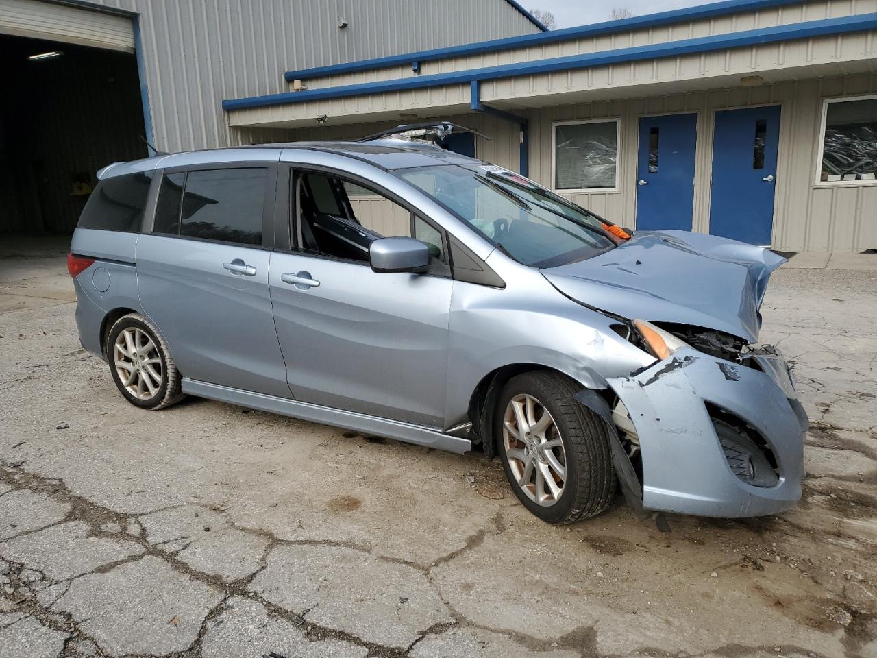 2012 Mazda 5 - Image 4