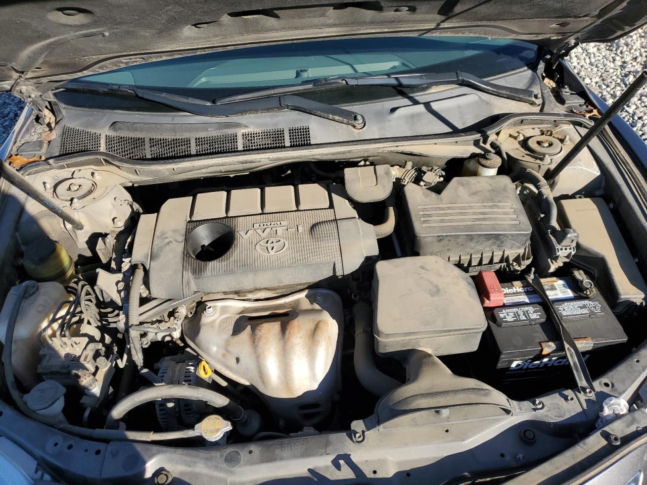 2010 Toyota Camry - Image 11
