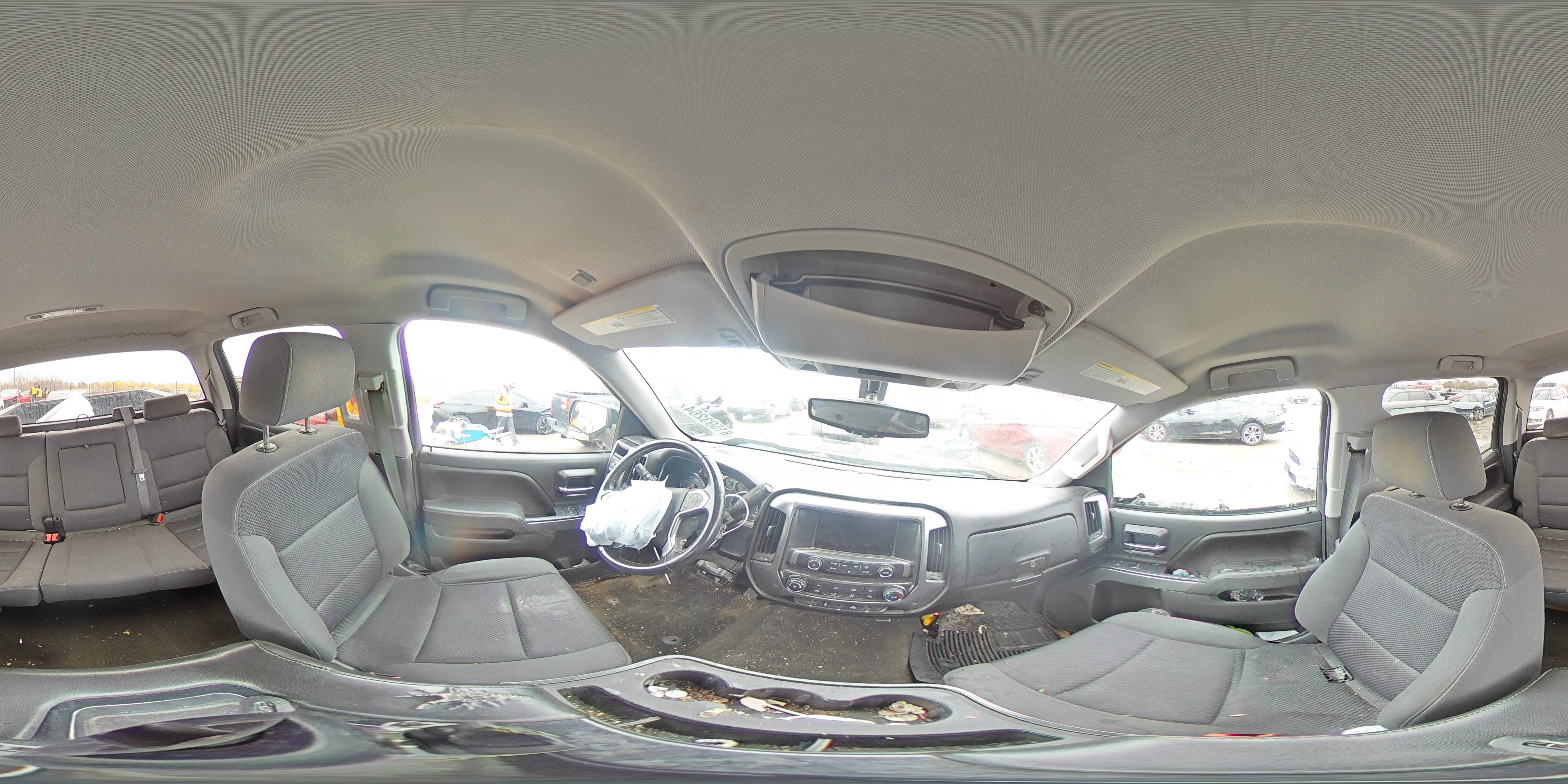 2016 Chevrolet Silverado - Image 13