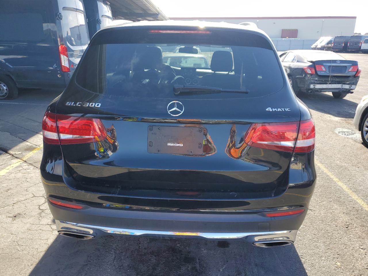 2017 Mercedes-Benz Glc 300 4Matic VIN: WDC0G4KB8HF188352 Lot: 79761414