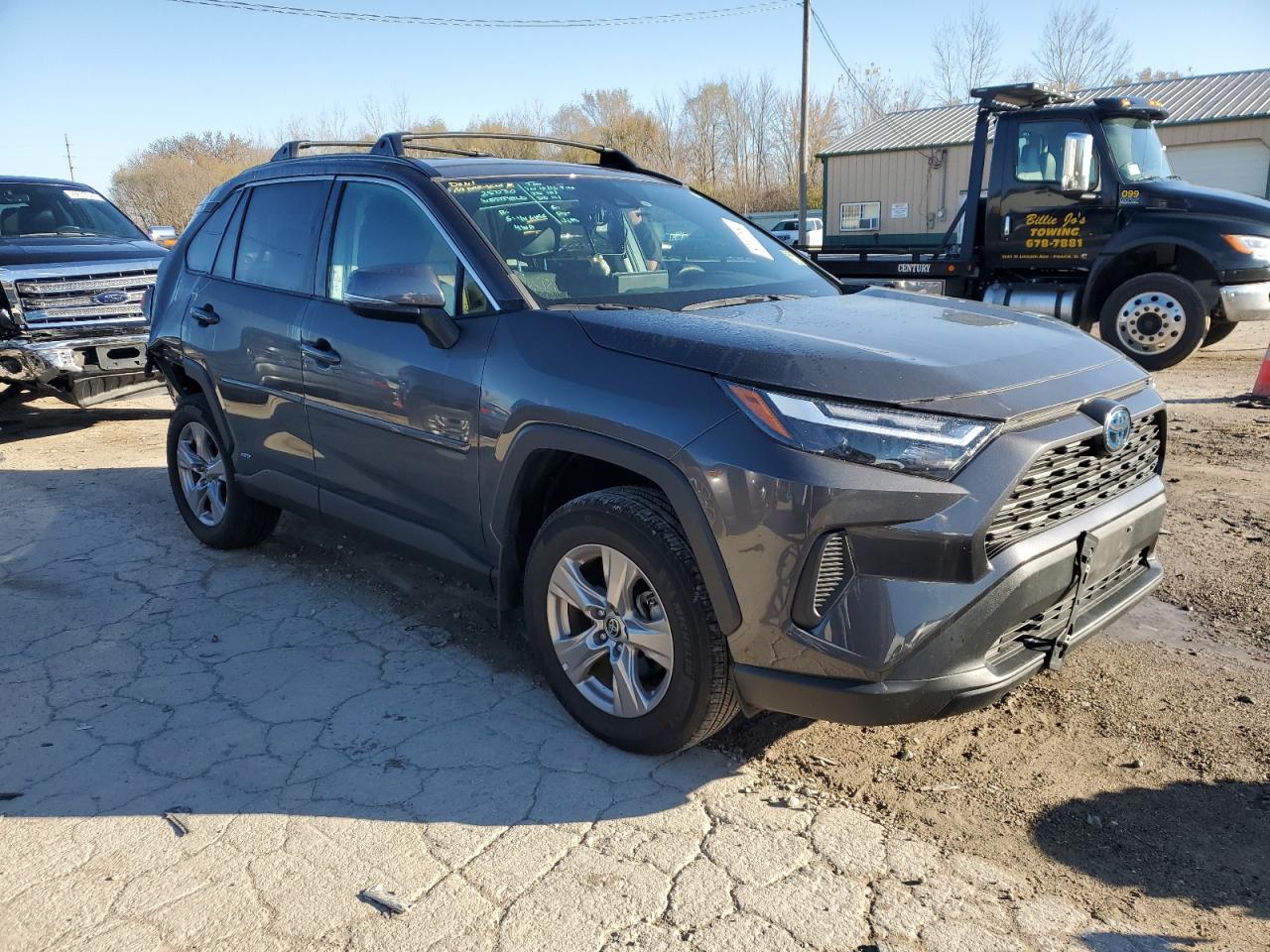 2022 Toyota RAV 4 - Image 4