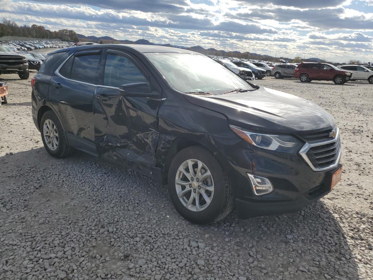 VIN 2GNAXUEV9K6264198 2019 CHEVROLET EQUINOX no.4