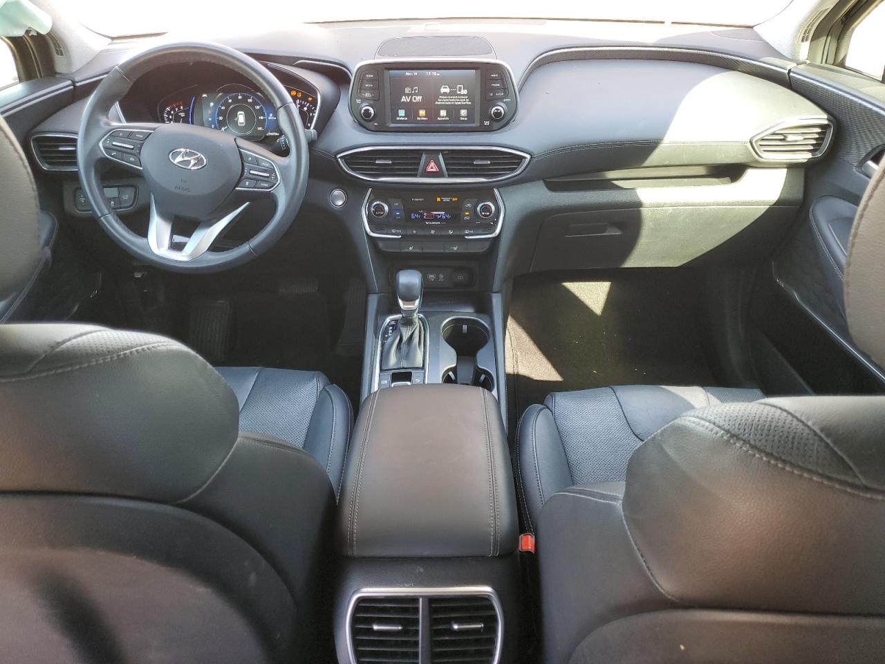 2019 Hyundai Santa Fe - Image 8