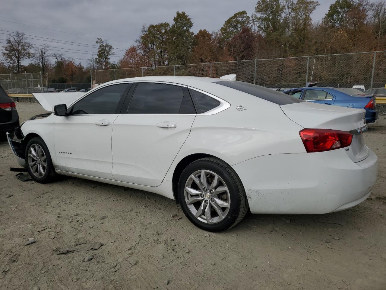 2018 Chevrolet Impala - Image 2