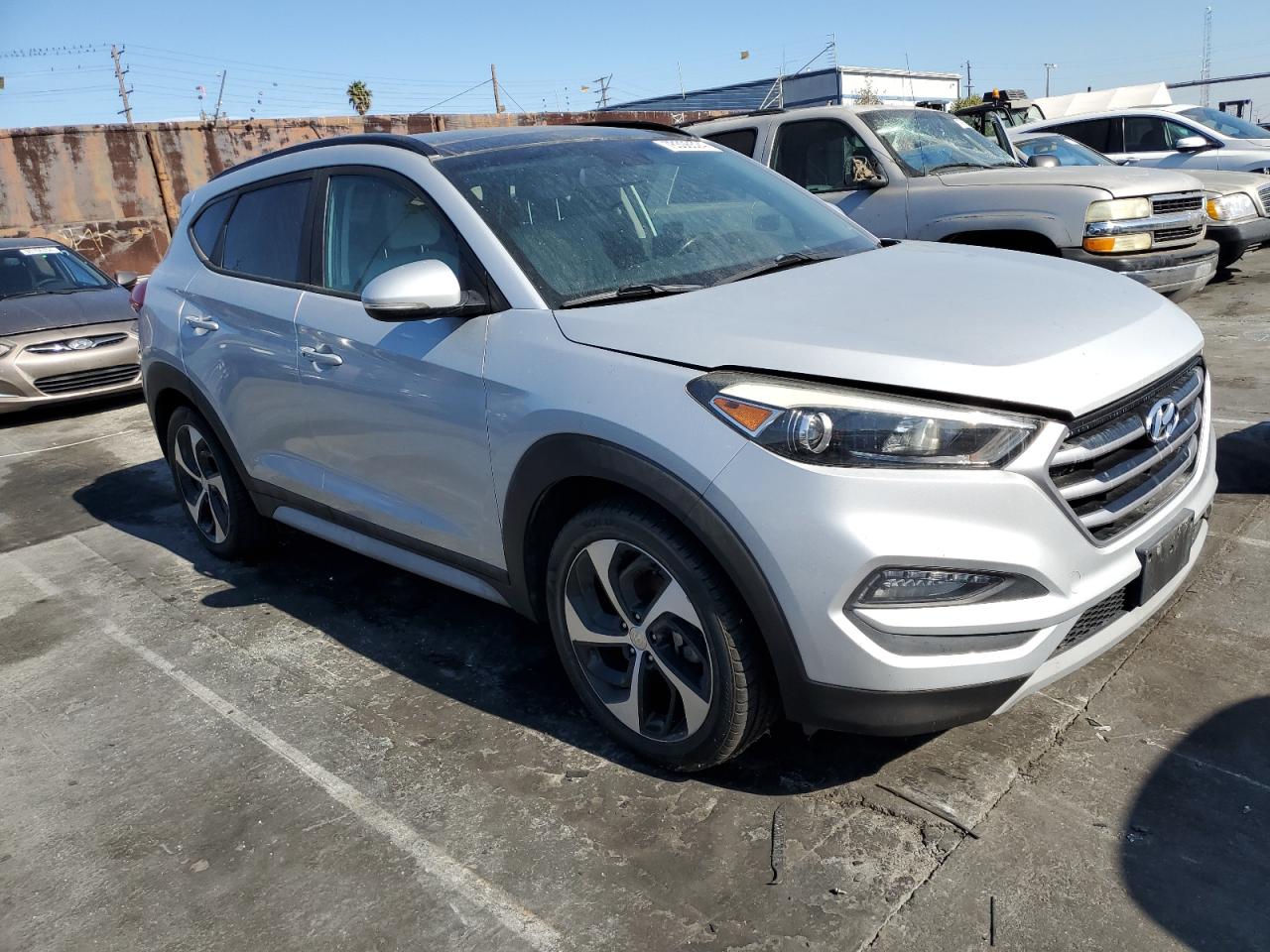 2017 Hyundai Tucson - Image 4