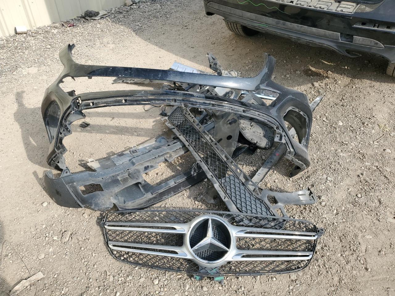 2016 Mercedes-Benz GLE - Image 12