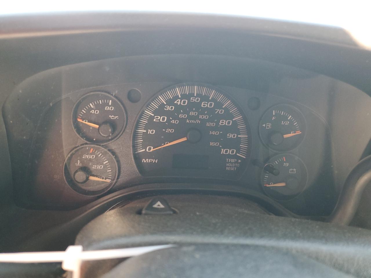 2007 Chevrolet Express - Image 9