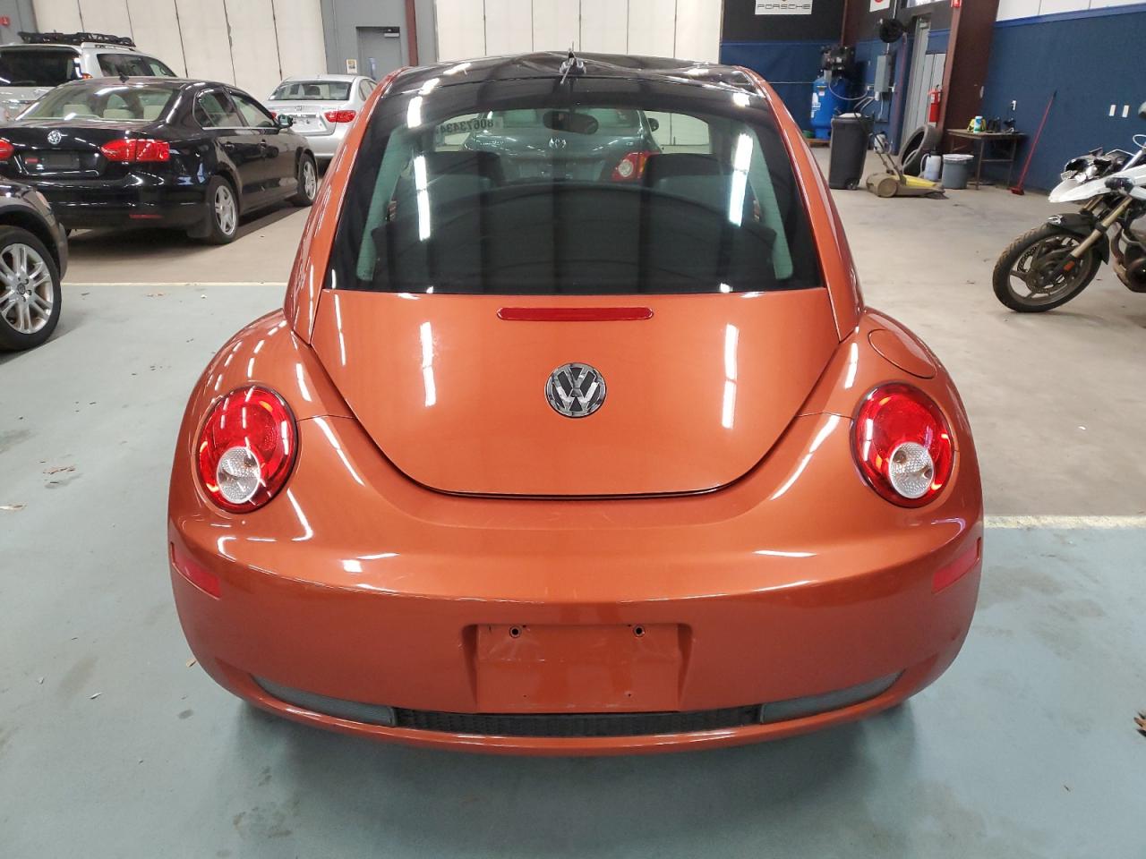 2010 Volkswagen New Beetle VIN: 3VWRG3AG9AM026799 Lot: 80673434