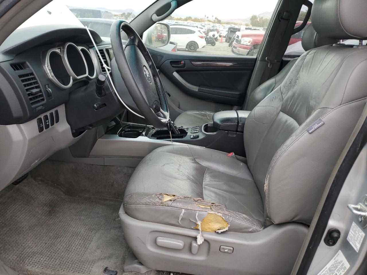 2003 Toyota 4Runner - Image 7