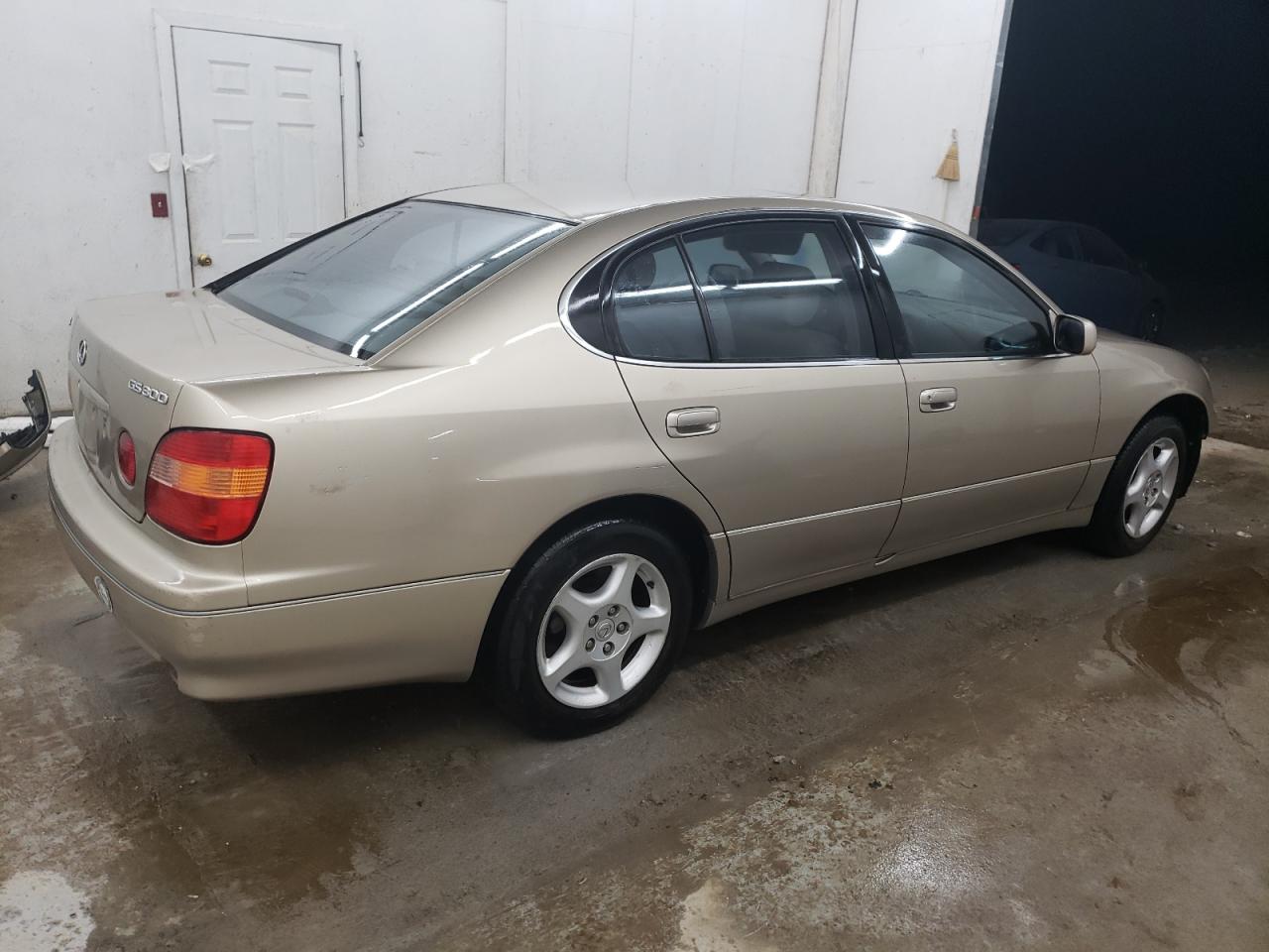 1998 Lexus GS 300 - Image 3