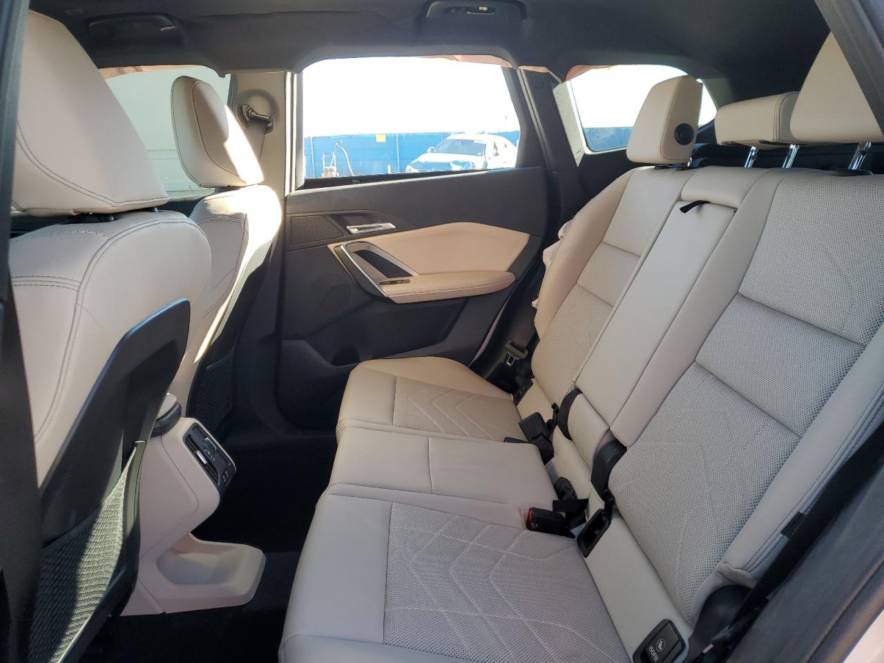 2023 BMW X1 - Image 11