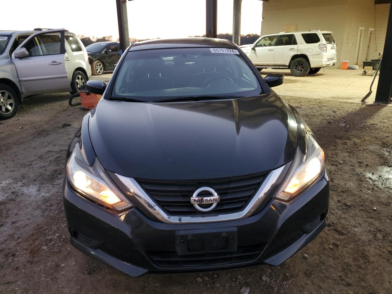 2016 Nissan Altima - Image 5