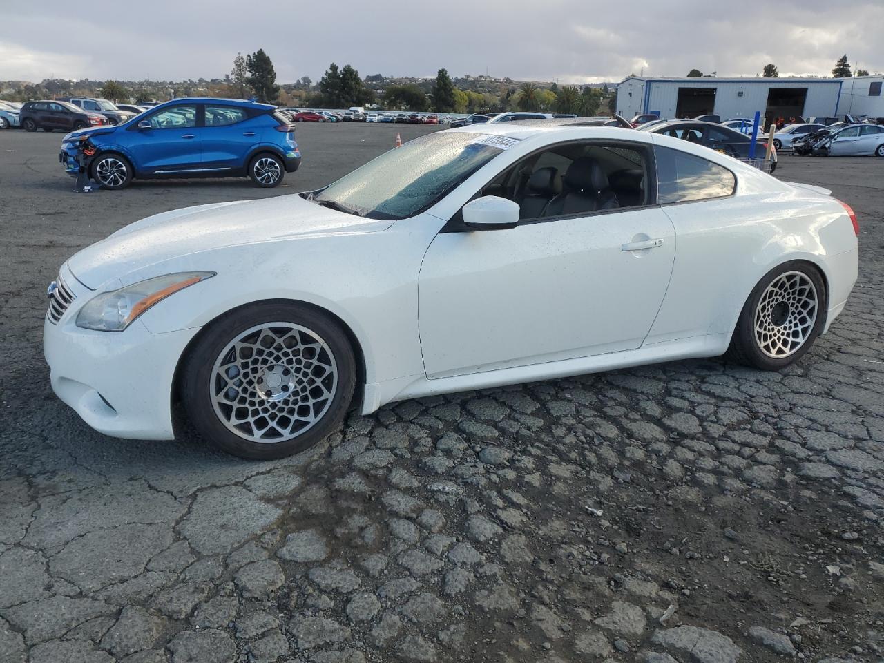 2009 Infiniti G - Image 1