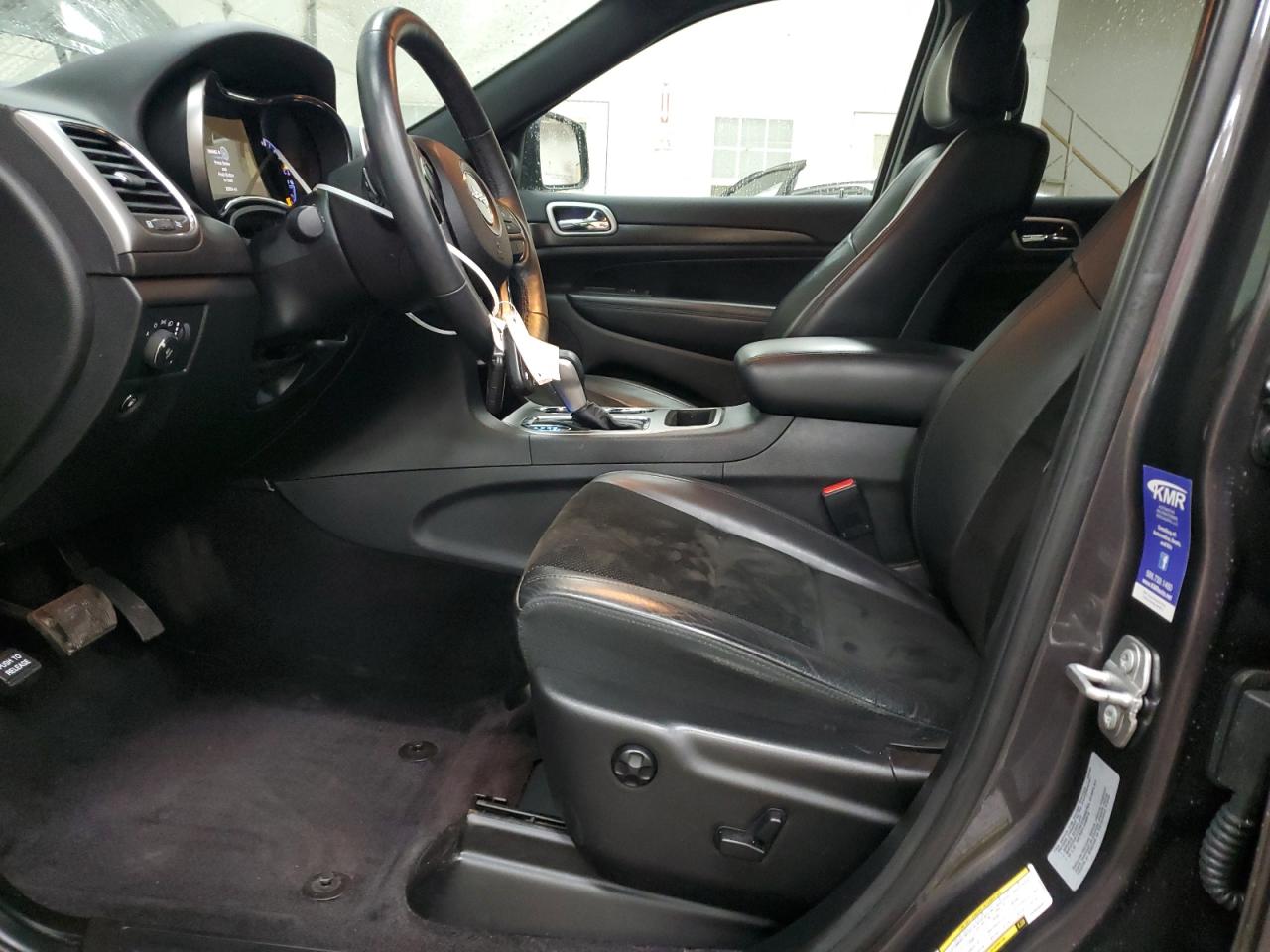 2017 Jeep Grand Cherokee - Image 7