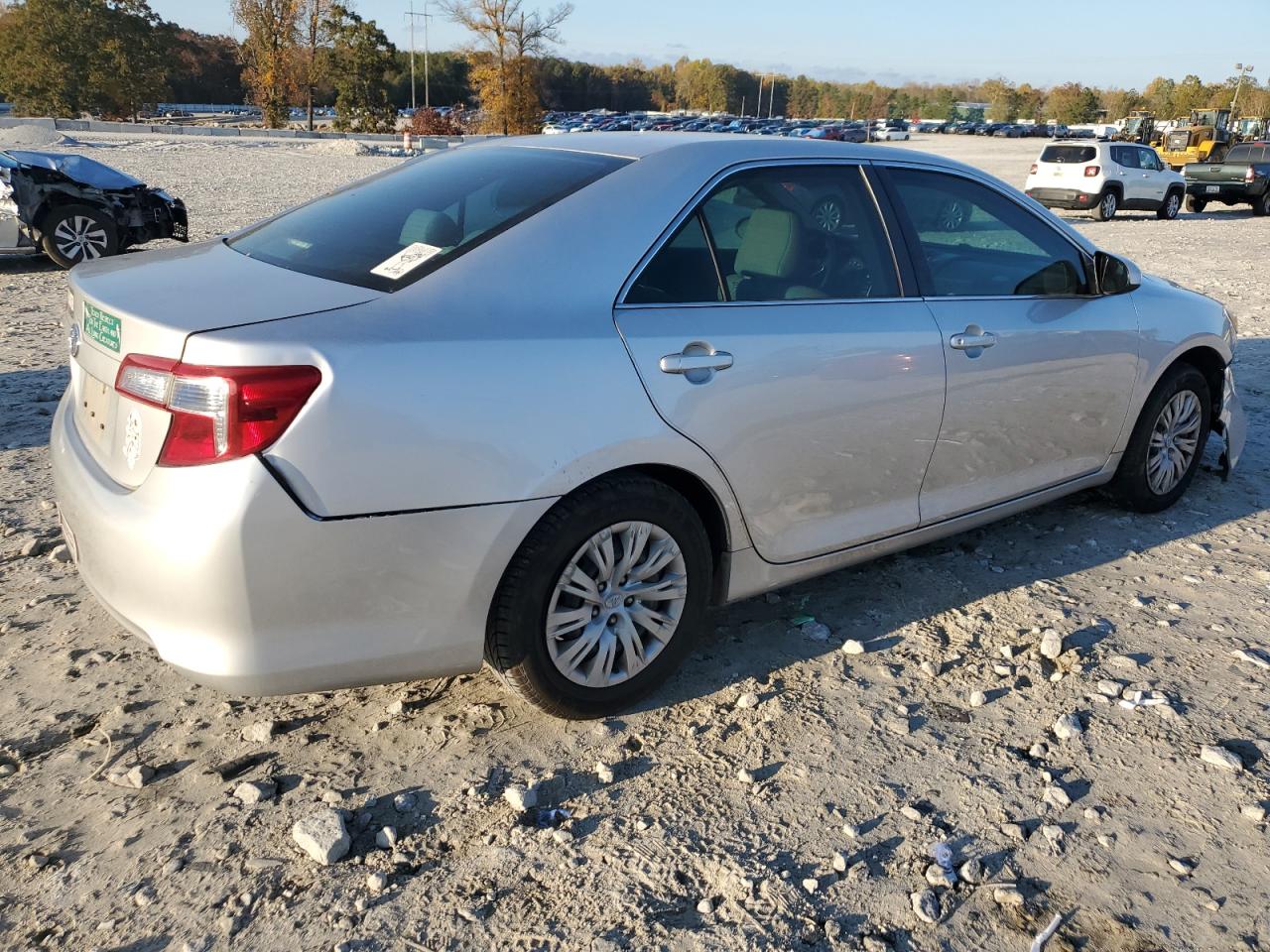 2014 Toyota Camry - Image 3