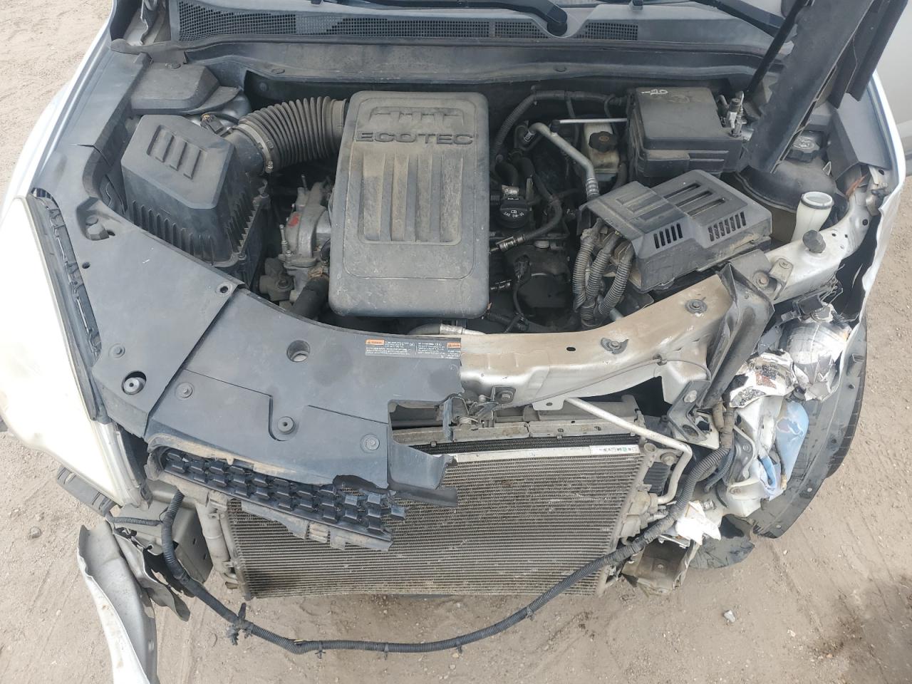 2010 Chevrolet Equinox - Image 12