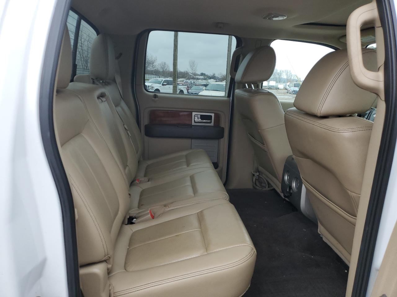 2010 Ford F-150 - Image 11