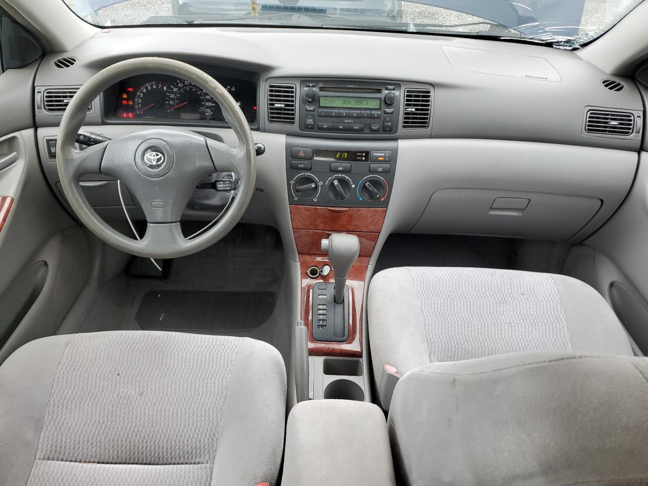 2005 Toyota Corolla - Image 8